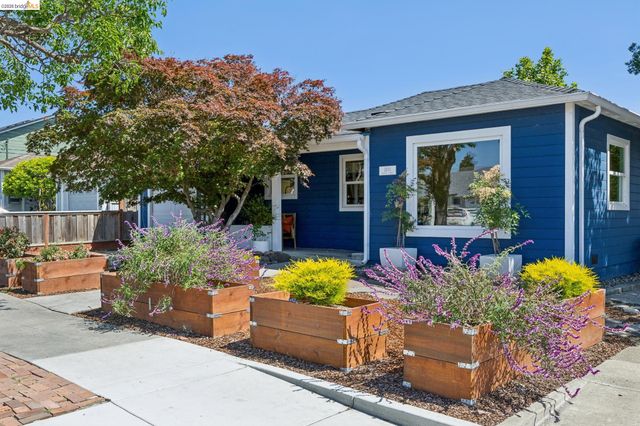 3200 Mcbryde Ave, Richmond, CA 94804