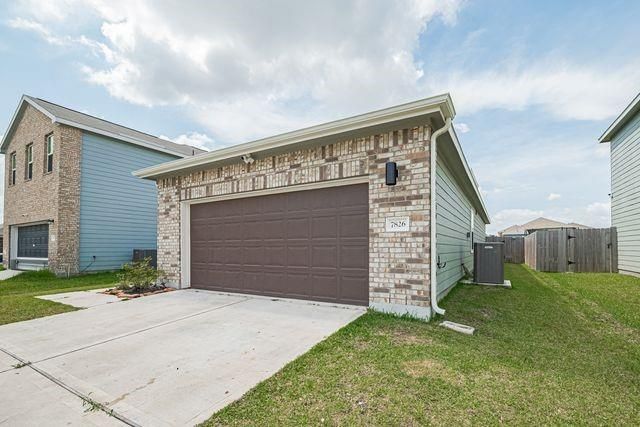 7826 Flowering Lotus Lane, Houston, TX 77016