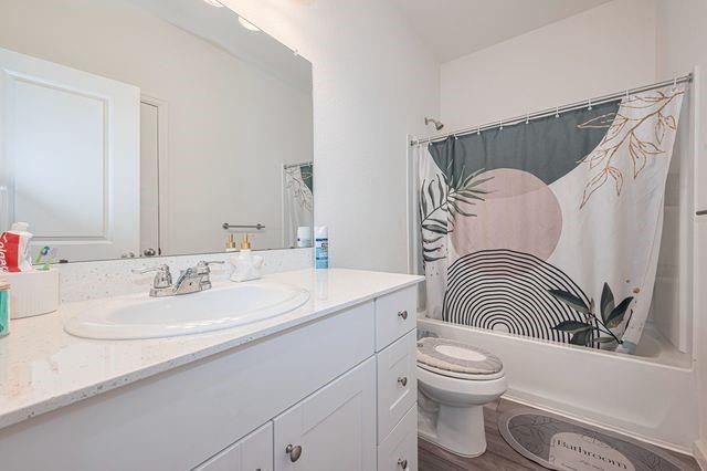 7826 Flowering Lotus Lane, Houston, TX 77016