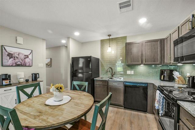 336 Road 5138, Cleveland, TX 77327