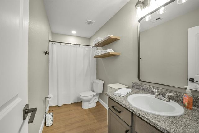 336 Road 5138, Cleveland, TX 77327