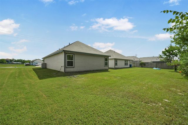 336 Road 5138, Cleveland, TX 77327