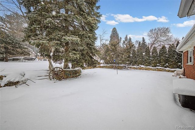 6380 Wellesley Terrace, Clarkston, MI 48346