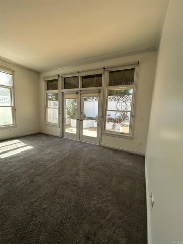 760 Coronado Avenue, Coronado, CA 92118
