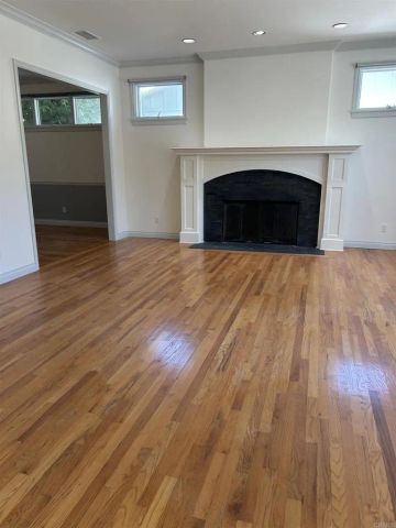 760 Coronado Avenue, Coronado, CA 92118
