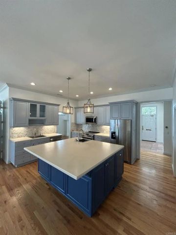 760 Coronado Avenue, Coronado, CA 92118