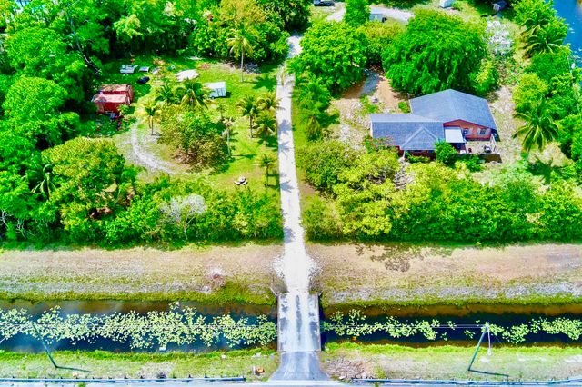 5947 Hypoluxo Road, Lake Worth, FL 33463
