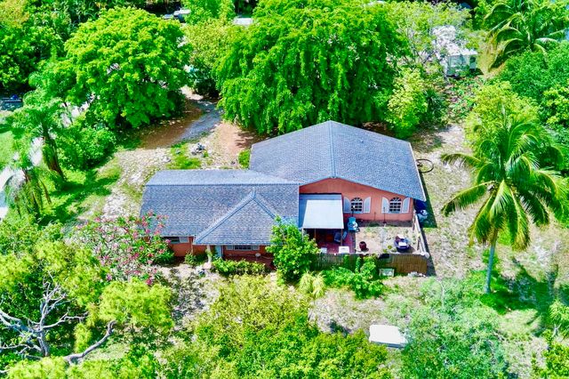 5947 Hypoluxo Road, Lake Worth, FL 33463