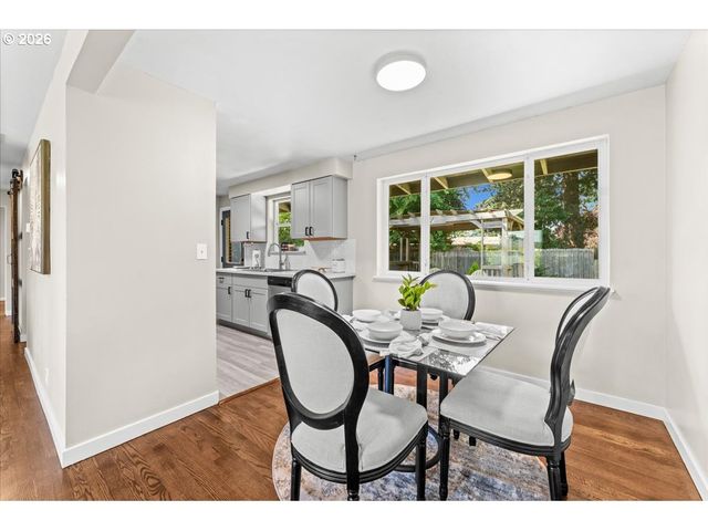 13015 Ne WEIDLER St, Portland, OR 97230