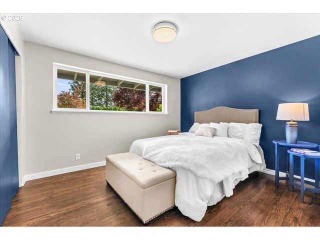 13015 Ne WEIDLER St, Portland, OR 97230