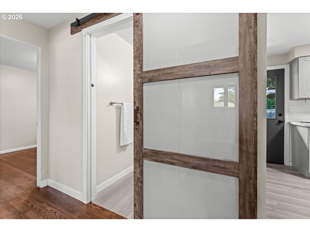 13015 Ne WEIDLER St, Portland, OR 97230