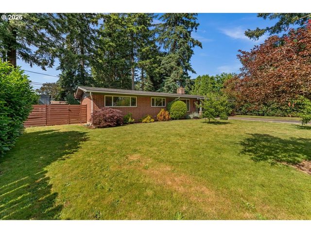 13015 Ne WEIDLER St, Portland, OR 97230