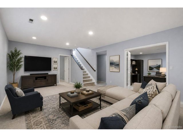 331 S Poplar St, Denver, CO 80224