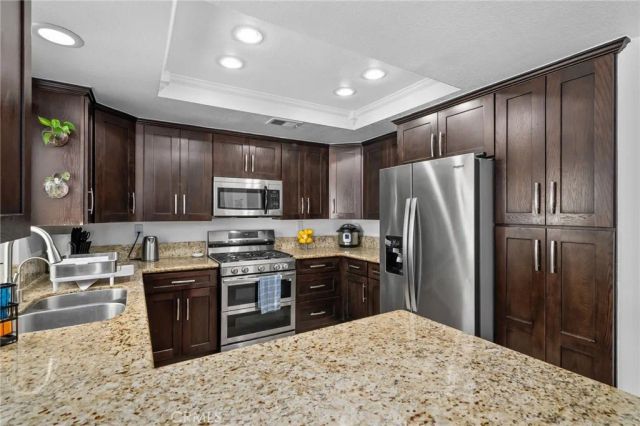 26673 Kicking Horse Drive, Corona, CA 92883