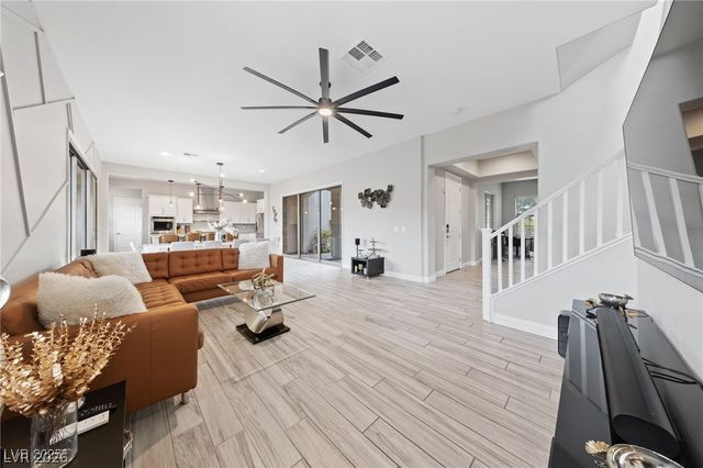367 Pollino Peaks Street, Las Vegas, NV 89138