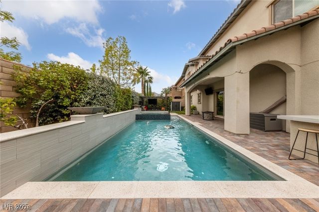 367 Pollino Peaks Street, Las Vegas, NV 89138