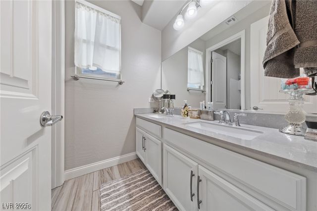 367 Pollino Peaks Street, Las Vegas, NV 89138