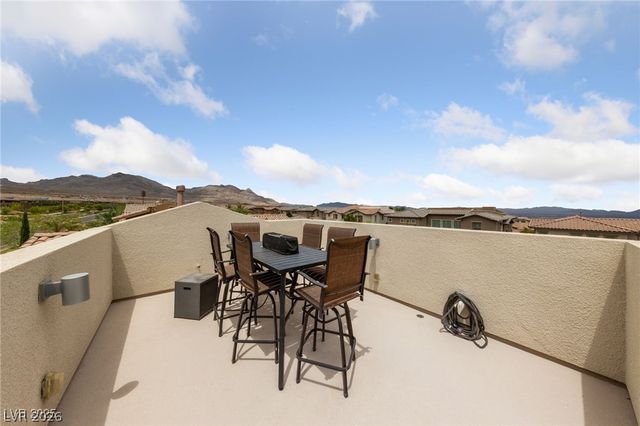 367 Pollino Peaks Street, Las Vegas, NV 89138