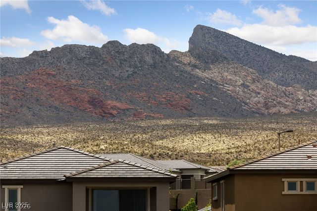367 Pollino Peaks Street, Las Vegas, NV 89138