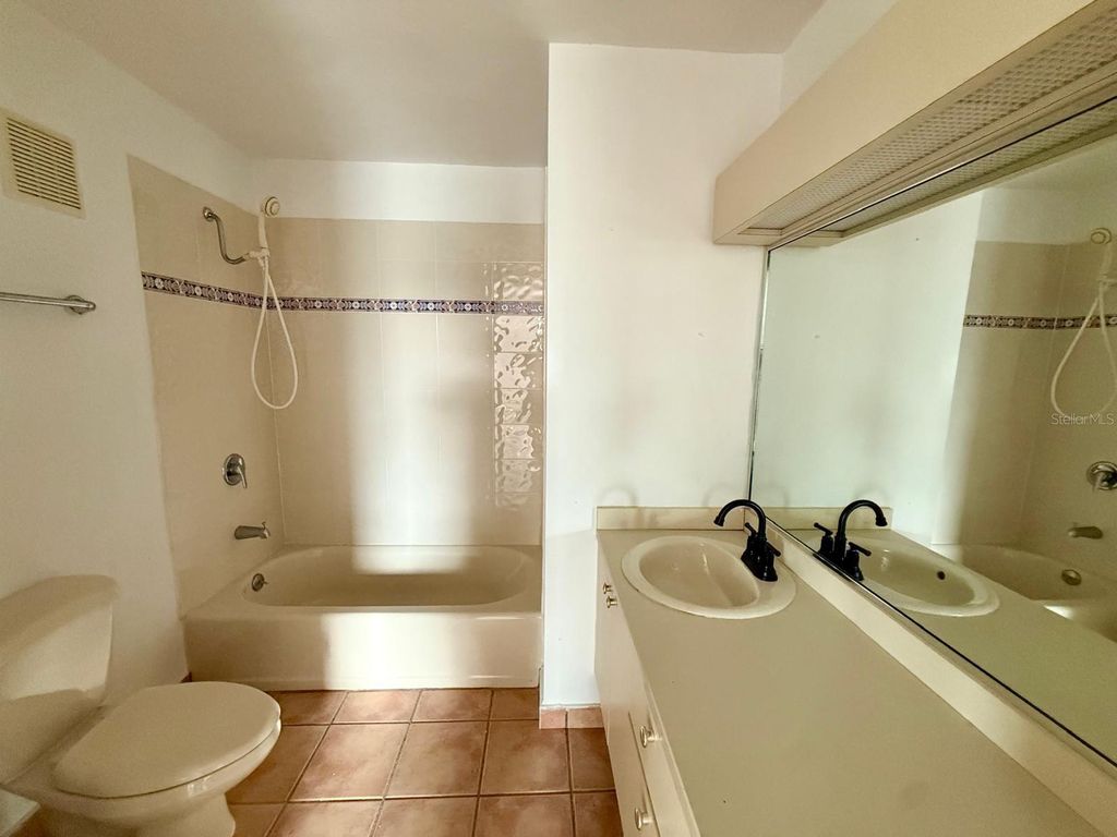 Image 17 of property listing at #124 VILLAS DE GOLF OESTE, Dorado, PR 00646