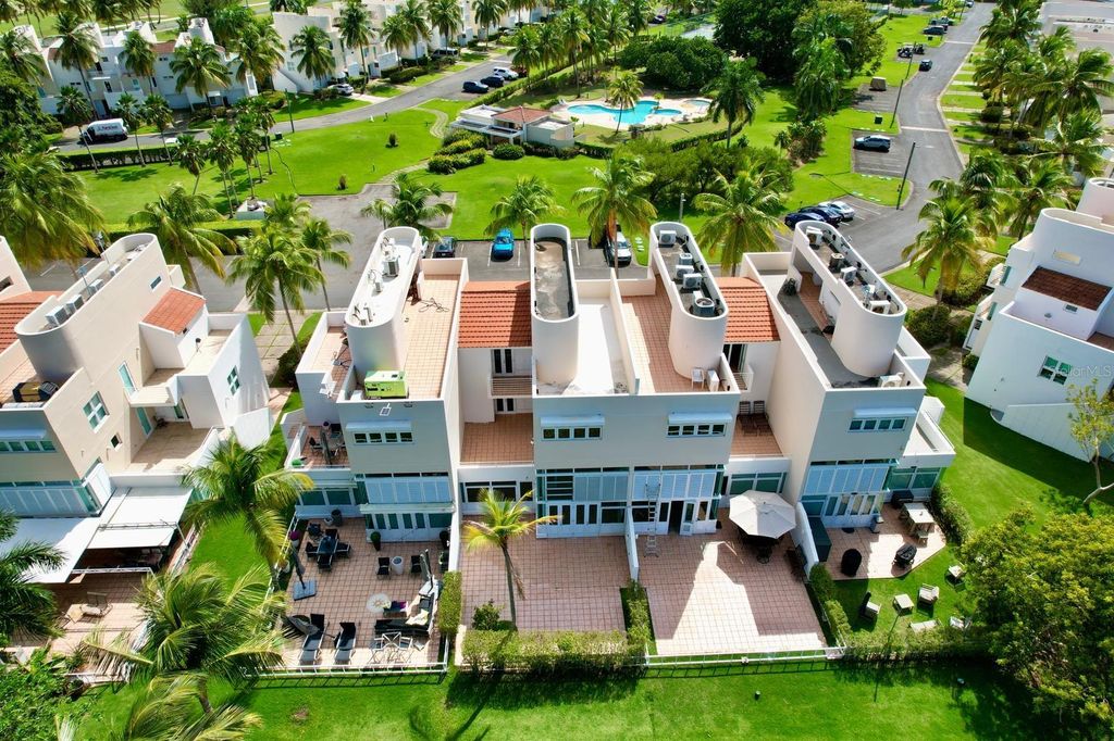 Image 3 of property listing at #124 VILLAS DE GOLF OESTE, Dorado, PR 00646