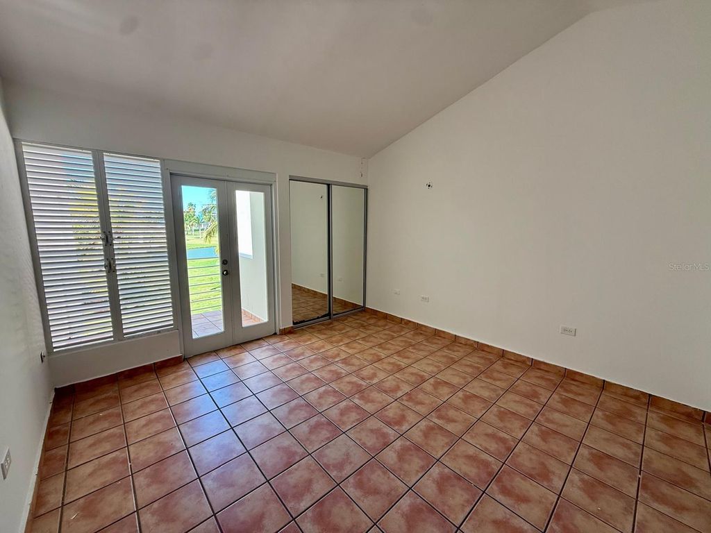 Image 25 of property listing at #124 VILLAS DE GOLF OESTE, Dorado, PR 00646