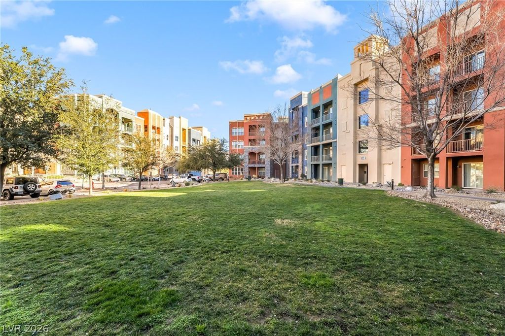 62 East Serene Avenue 226, Las Vegas, NV 89123