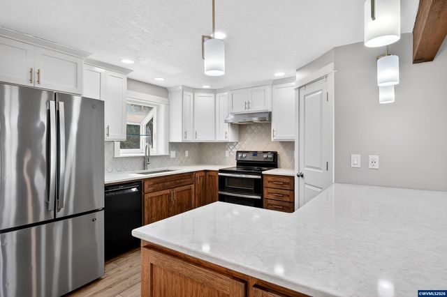 5428 Kayak Wy NE, Keizer, OR 97303