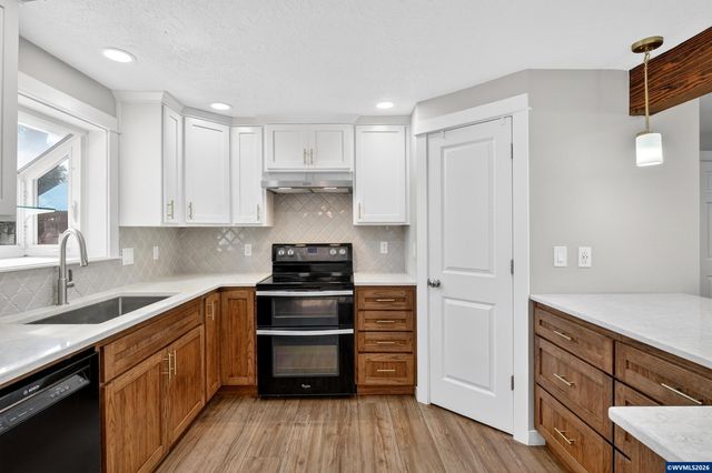 5428 Kayak Wy NE, Keizer, OR 97303