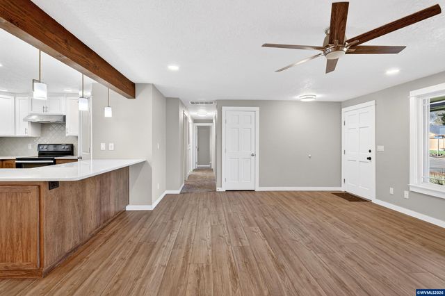 5428 Kayak Wy NE, Keizer, OR 97303