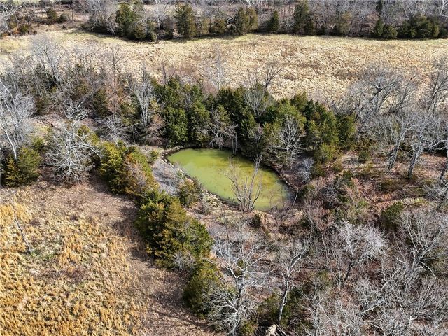 1143 Madison 7615, Huntsville, AR 72740