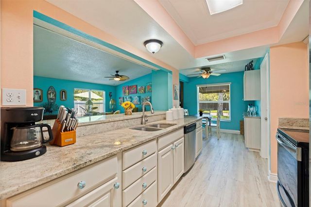 201 58TH AVENUE S, St Petersburg, FL 33705