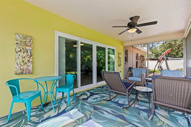 201 58TH AVENUE S, St Petersburg, FL 33705