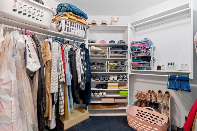 2929 Freeman Manor Drive, Jones, OK 73049