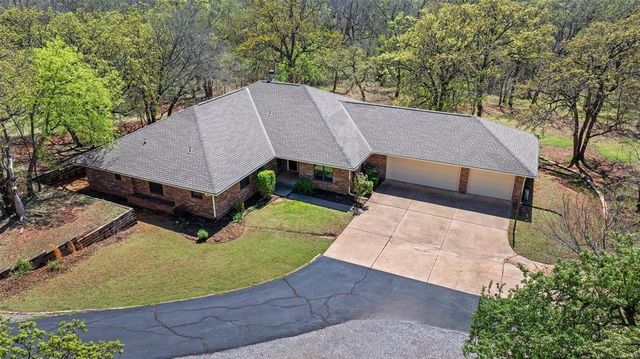 2929 Freeman Manor Drive, Jones, OK 73049