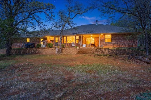 2929 Freeman Manor Drive, Jones, OK 73049