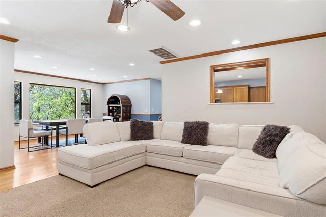 2929 Freeman Manor Drive, Jones, OK 73049