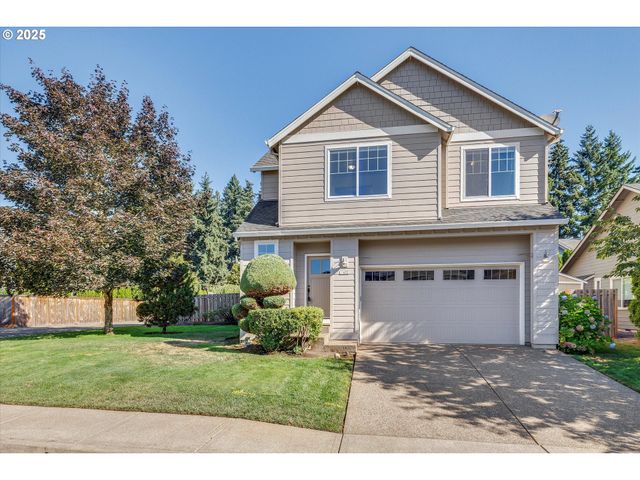 1422 Ne 18TH Pl, Canby, OR 97013
