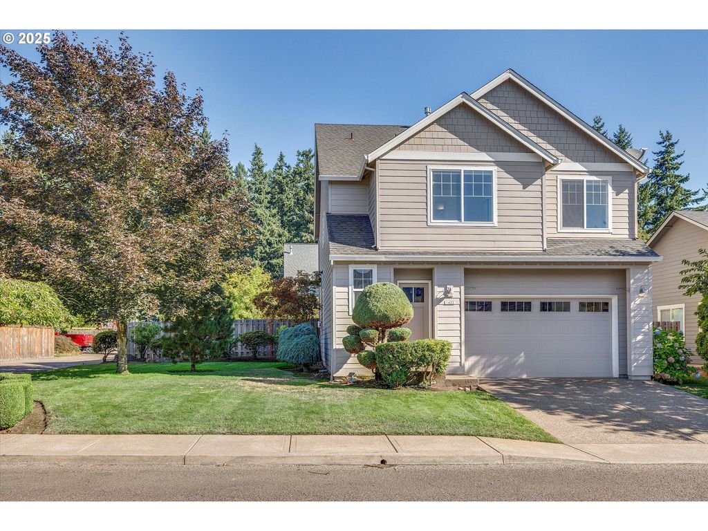 1422 Ne 18TH Pl, Canby, OR 97013