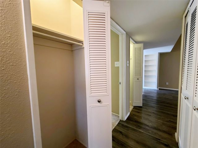 4130 Santa Barbara Drive, Dallas, TX 75214