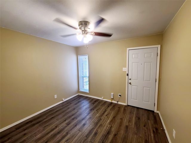 4130 Santa Barbara Drive, Dallas, TX 75214