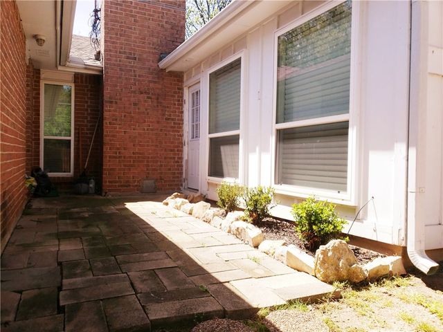 4130 Santa Barbara Drive, Dallas, TX 75214