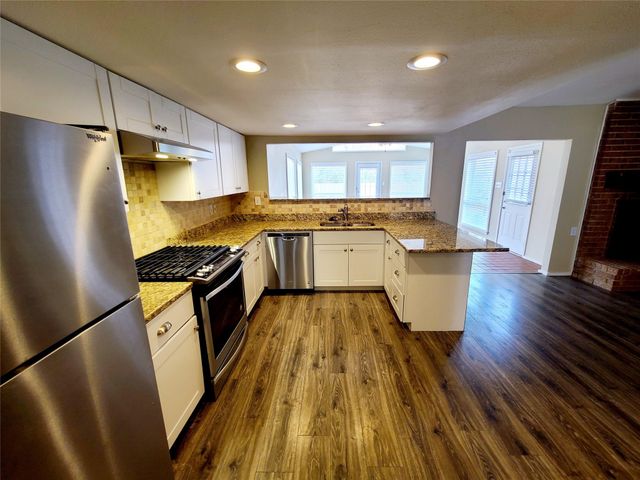 4130 Santa Barbara Drive, Dallas, TX 75214