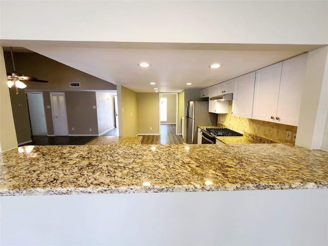 4130 Santa Barbara Drive, Dallas, TX 75214