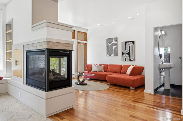 210 S Marion Parkway, Denver, CO 80209