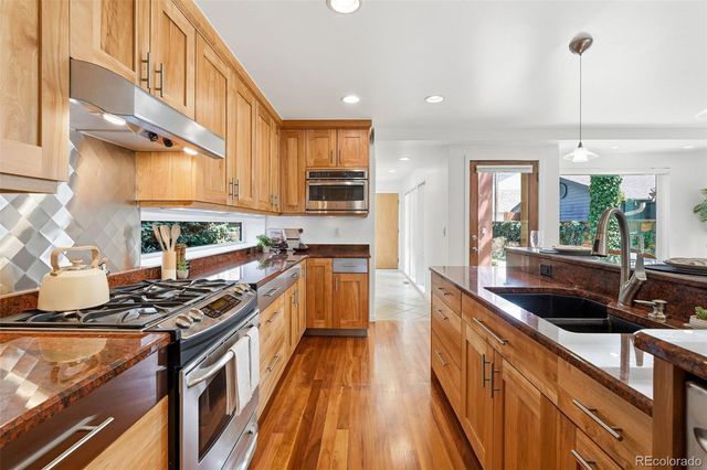 210 S Marion Parkway, Denver, CO 80209