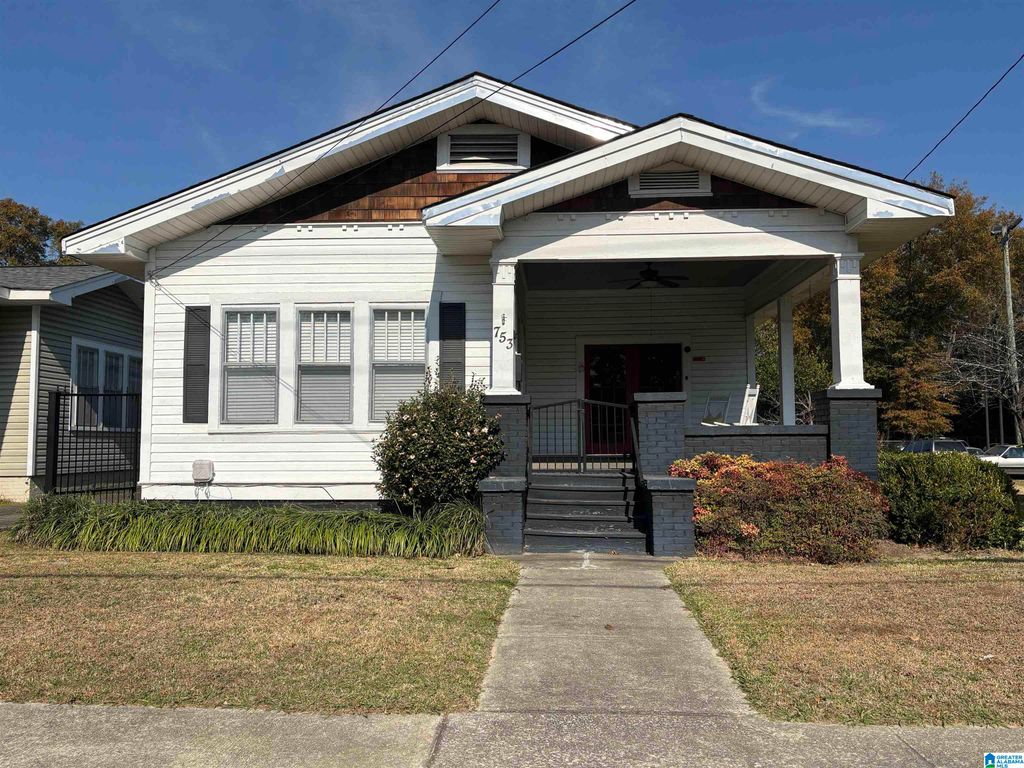 753 WALNUT STREET, Gadsden, AL 35901