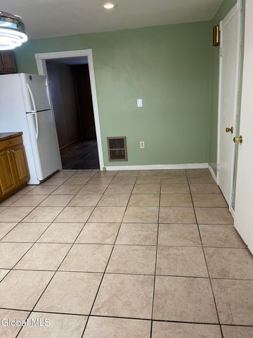 1719 Oneida Street, Schenectady, NY 12308