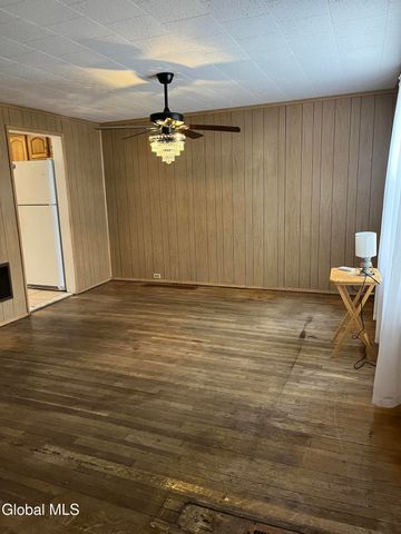 1719 Oneida Street, Schenectady, NY 12308