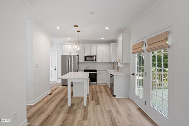 729 Little Leaf Court, Holly Springs, NC 27540